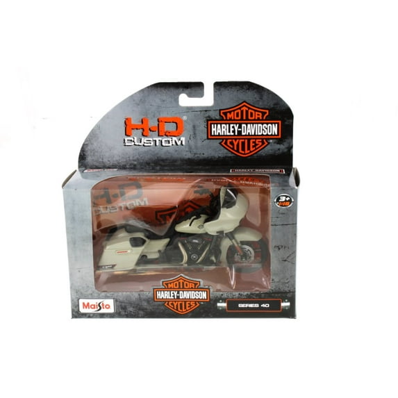 2018 Harley Davidson CVO Road Glide, Light Gray - Maisto 31360/40 - 1/18 scale Diecast Motorcycle
