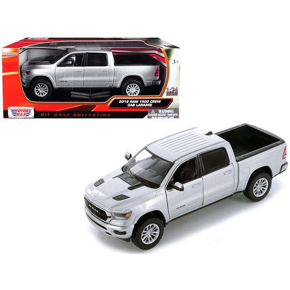 2019 RAM 1500 Laramie Crew Cab Pickup Truck Silver Metallic 1/24 Diecast Model Car by Motormax
