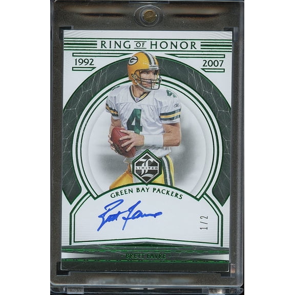 2020 Panini Limited Green Bay Packers Brett Favre Autographed Football Card