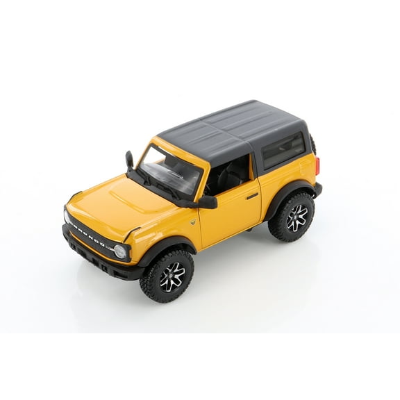 2021 Ford Bronco Badlands, Yellow - Showcasts 37530 - 1/24 Scale Diecast Model Car (1 Car, No Box)