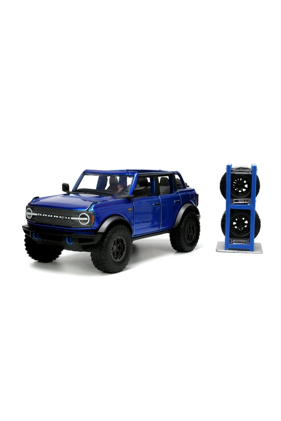 Just Trucks 1:24 2021 Ford Bronco Die-Cast Car & Tire Rack, Toys for Kids and AdultsCandy Blue