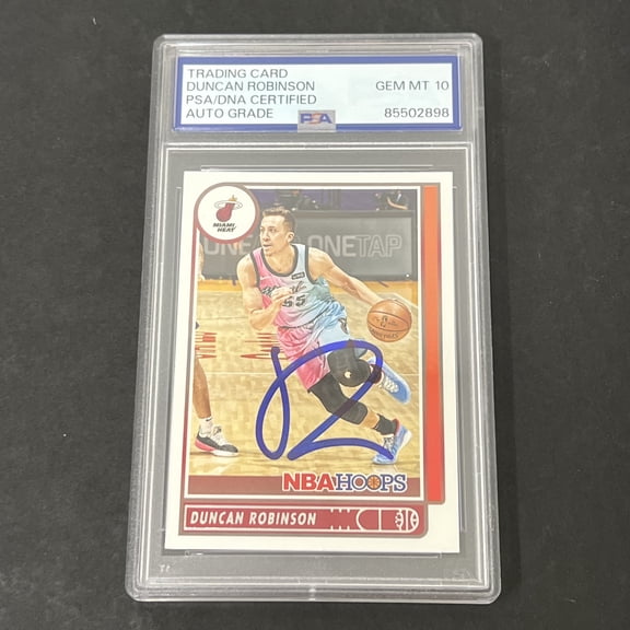 Graded 2021 Panini NBA Hoops Duncan Robinson #30 PSA Auto 10 Basketball Card