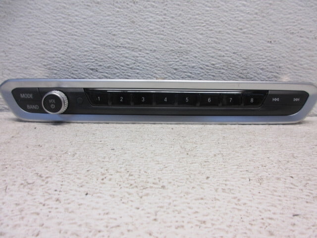 Pre-Owned 2022-2023 BMW X5M X7 Radio Control Panel OEM LKQ - Verify Specific Vehicle Fitment In Description - (Good)
