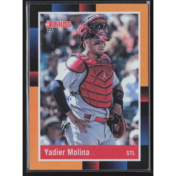 2022 Donruss Yadier Molina #263