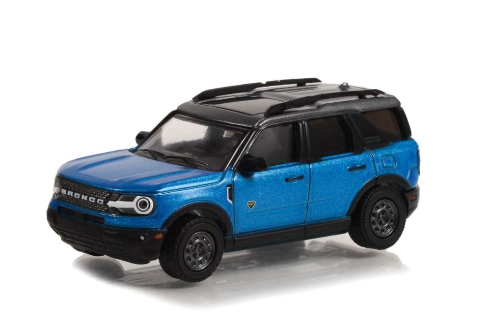 2022 Ford Bronco Sport Badlands, Blue - Greenlight 68010C/48 2022 Ford Bronco Sport Badlands, Blue - Greenlight 68010C/48