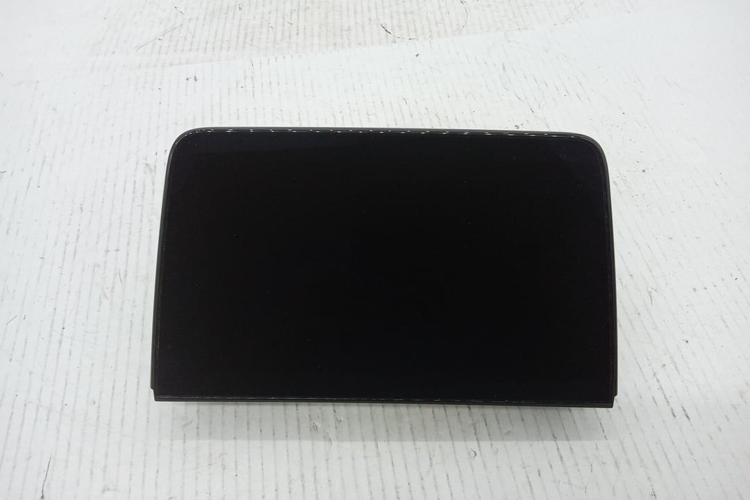 Pre-Owned 2022 Ford Escape Front Display Screen OEM - Verify Specific Vehicle Fitment In Description - (Good)
