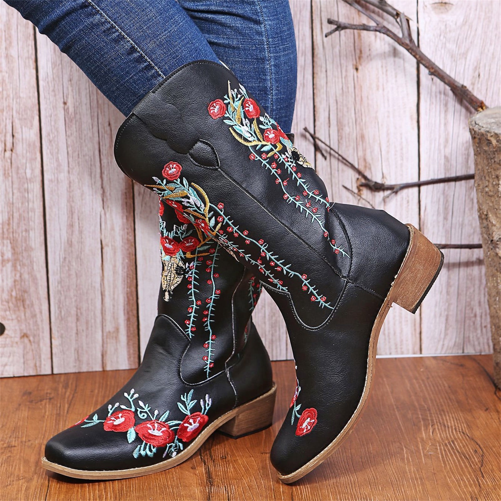 2022 New Large Size Midtube Boots Embroidered Wedge Heel Casual Women