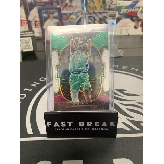 2023 2022 Panini Select Devin Vassell #9 Tri-Color Prizm Base Set Insert