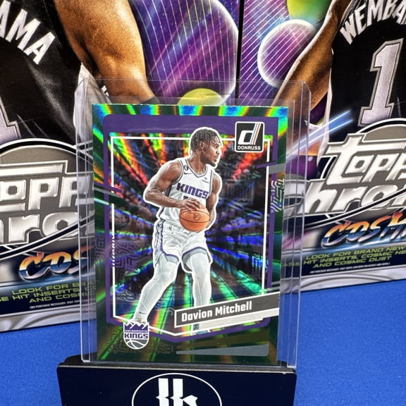 2023-24 Panini Donruss Davion Mitchell #88 Holo Green Laser Parallel/Variety Base Set