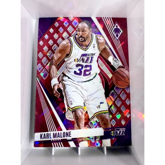 2023-24 Panini Phoenix Karl Malone Utah Jazz Red Cracked Ice Basketball Card