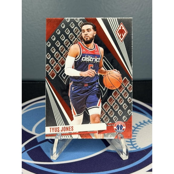 2023-24 Panini Phoenix Tyus Jones Washington Wizards #12 Basketball Card