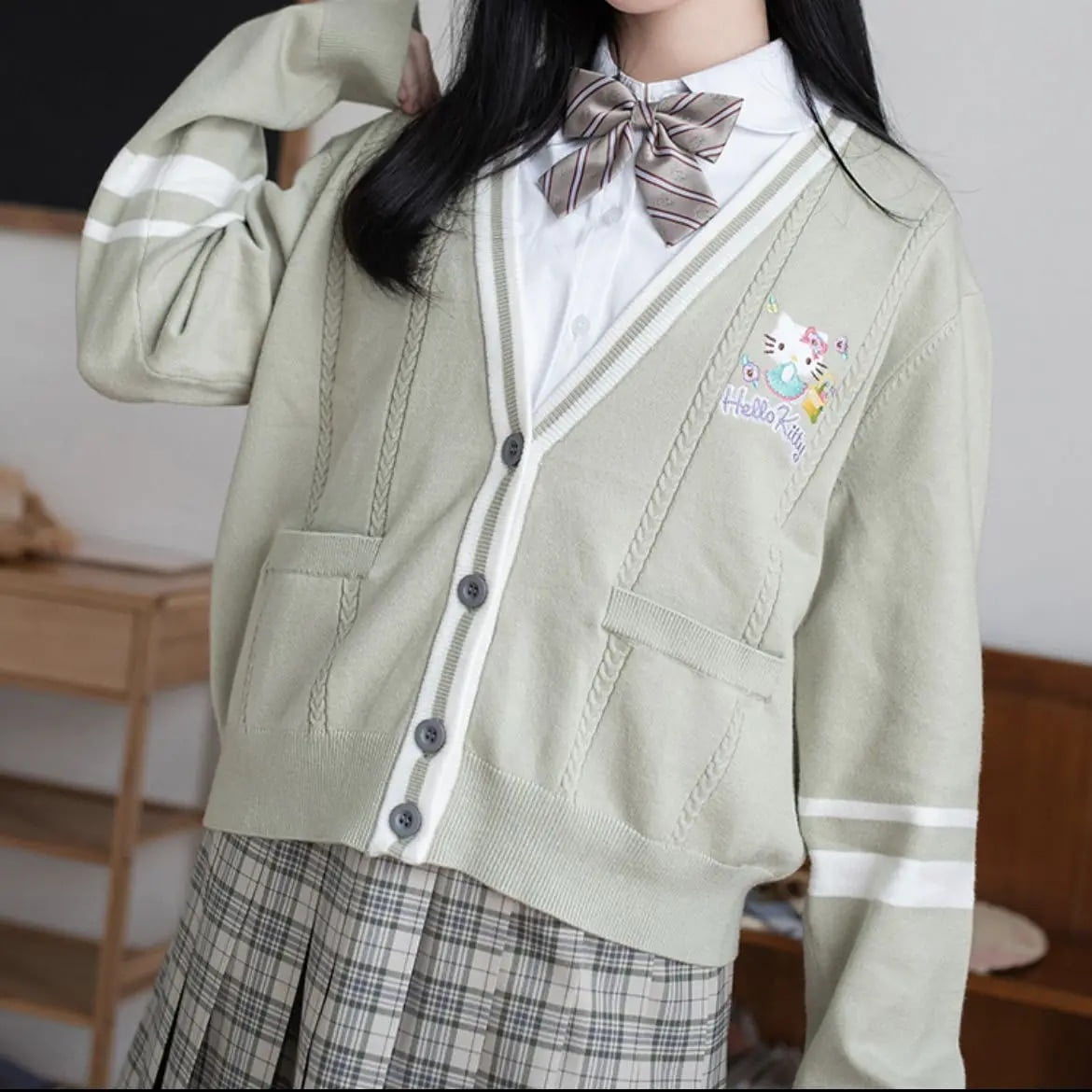 2023 Embroidered Cardigan Knit Sweater Melody Cinnamoroll Kuromi Pompom