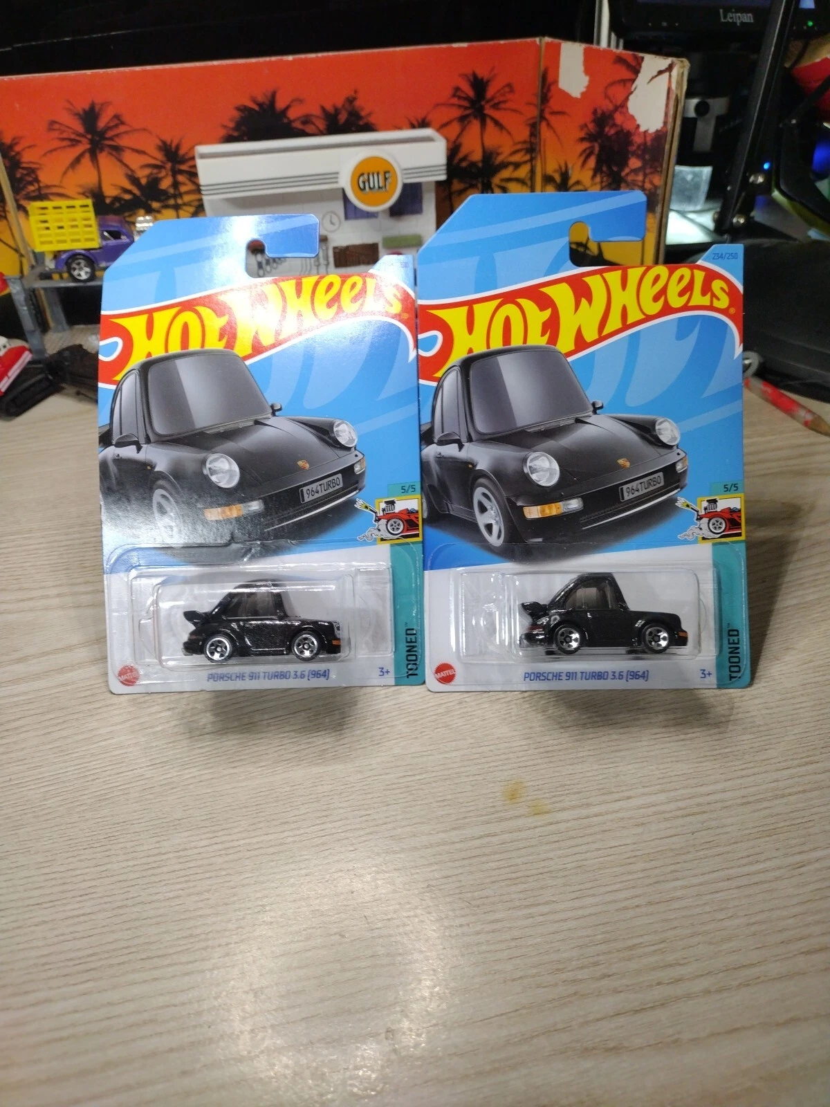 2023 Hot Wheels 2 Car Lot Tooned Porsche 911 Turbo 3.6 964 Black 234/250