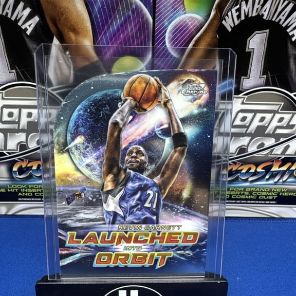 2023 Topps Cosmic Chrome Kevin Garnett #LIO-23 Cosmic Insert