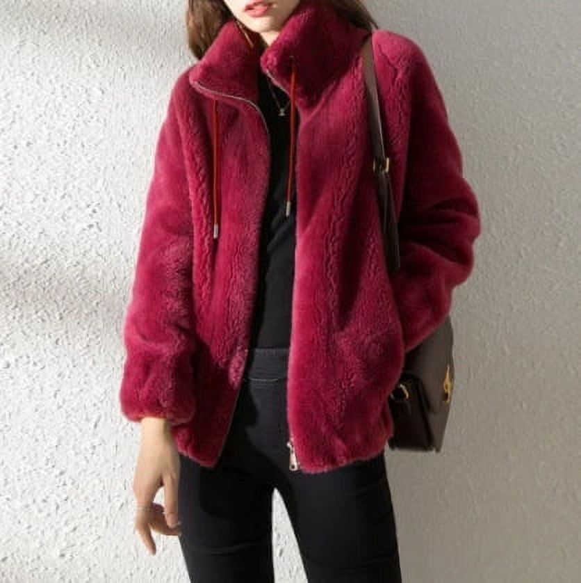 2023 autumn and winter New style faux lambswool thickened coat women‘s