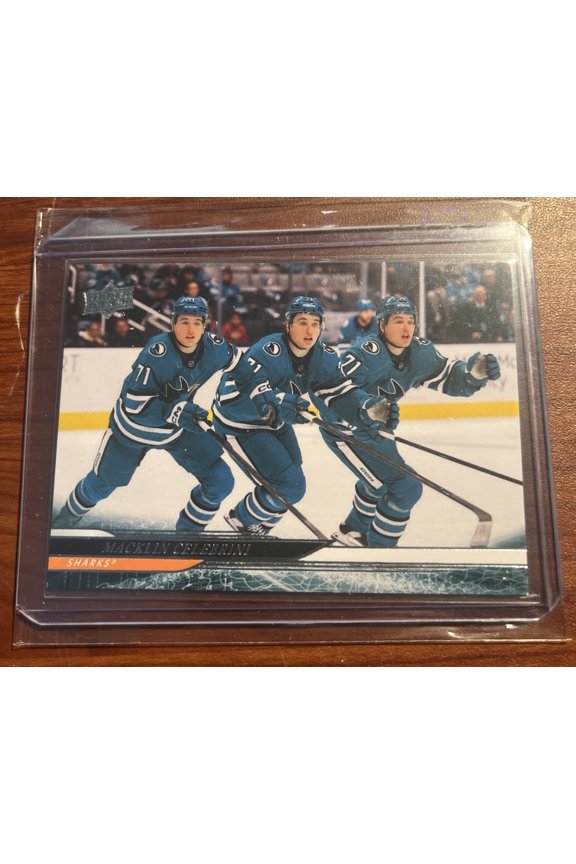 2024-25 Upper Deck Extended Macklin Celebrini #TE-11 Rookie