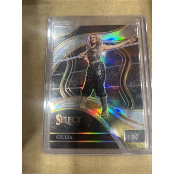 2024 Panini Select WWE Giulia #249 Silver Prizm Limited Edition Short Print Parallel/Variety Rookie WWE WWE Wrestling Trading Card