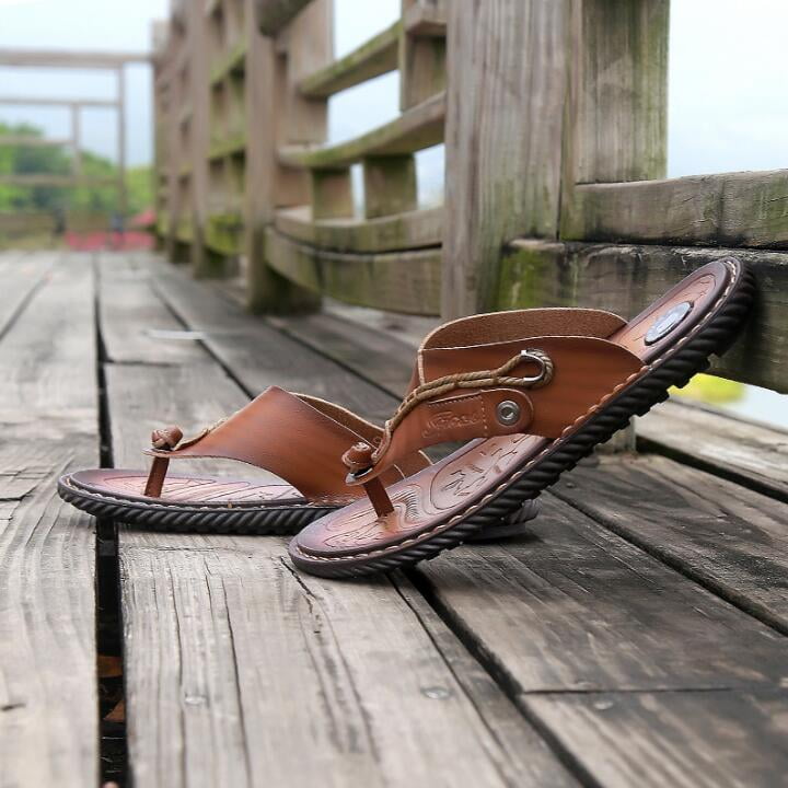 2024 Summer Handmade Leather Slippers Trendy Fashion Men‘s Flipflops