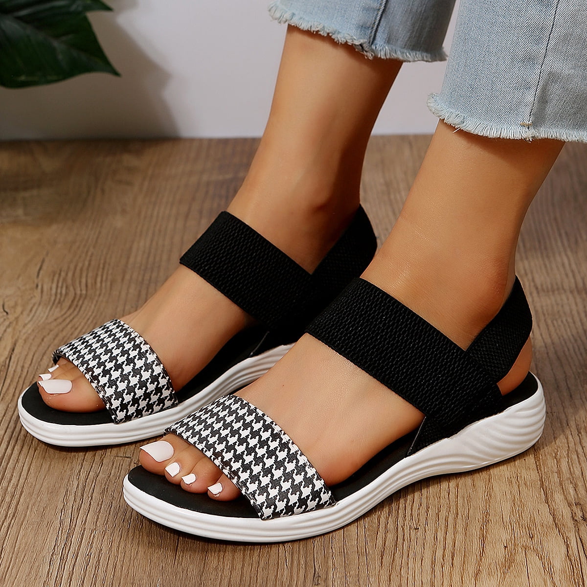 Flat Sandals for Women Summer Oversized Women's Shoes Casual Elastic Band  Back Strap Fly Woven Flat Sole Sandals For Women - Walmart.com