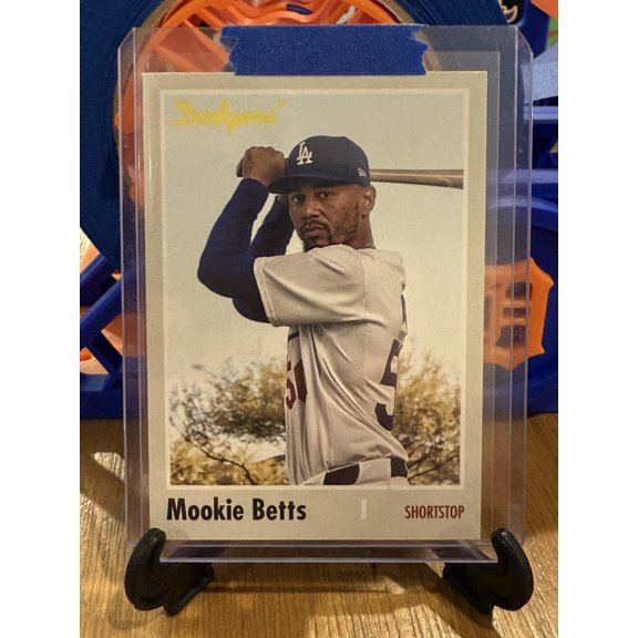 2024 Topps Archives Mookie Betts Image Variations SP #111 LA Dodgers Insert Short Print Los Angeles Dodgers MLB Baseball Trading Card