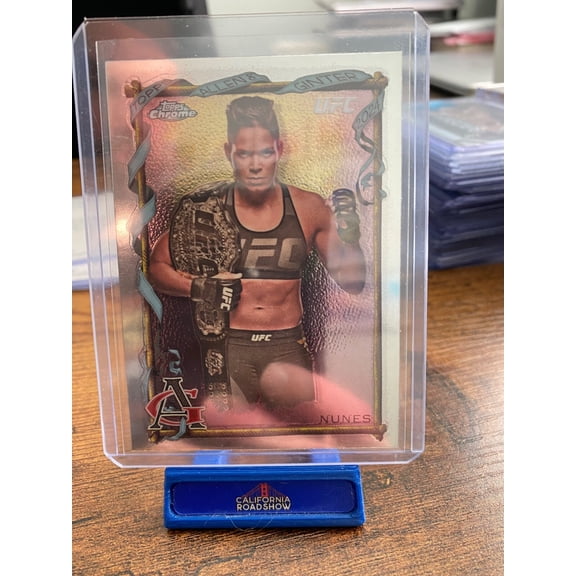 2024 Topps Chrome UFC Chrome Parallel Amanda Nunes #AAG-3 MMA Trading Card