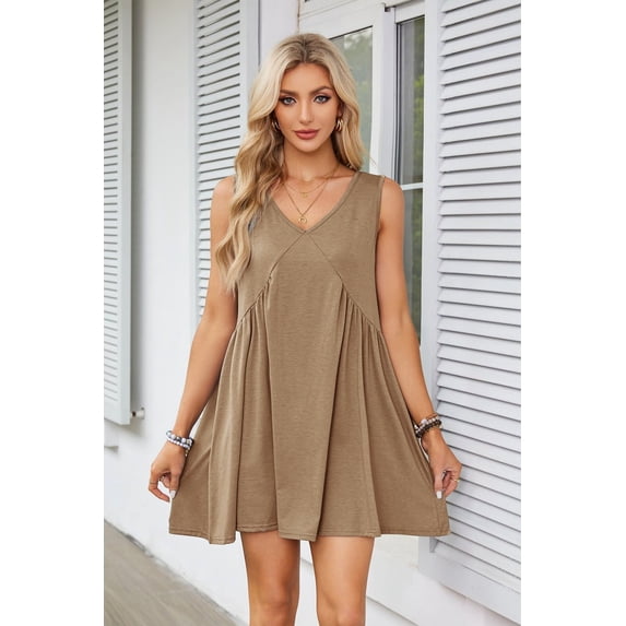 2024 Women's Spring and Summer New V-neck Sleeveless Pleated Vest Pocket Fashion Dress