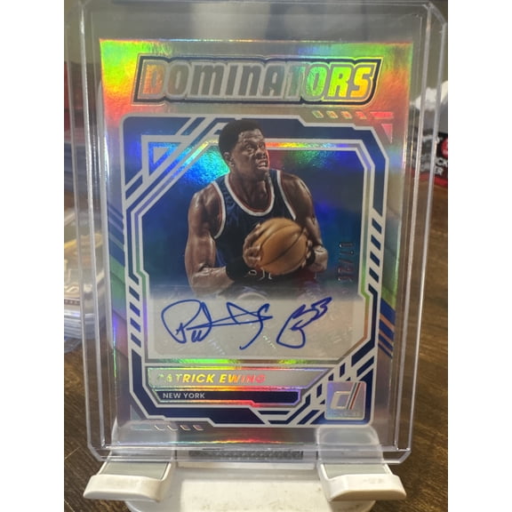 2025-26 Panini Donruss Dominators Patrick Ewing #DOM-PEW Scope /25 New York Knicks NBA Autographed Basketball Trading Cards