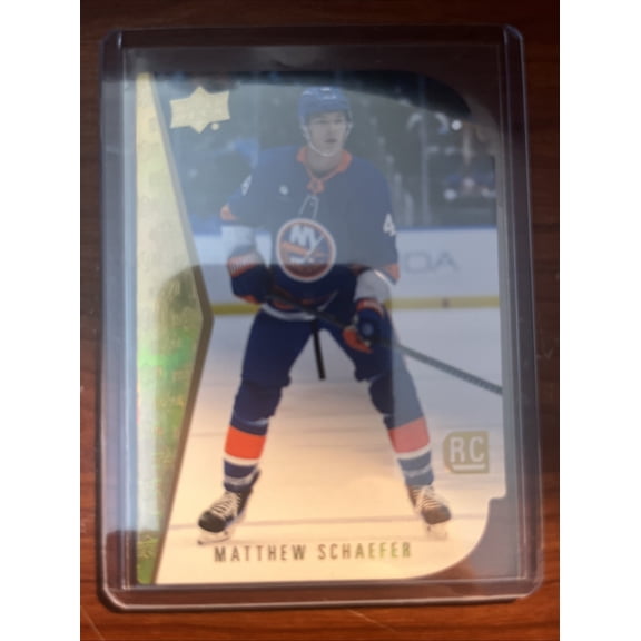 2025-26 Upper Deck Series 2 Matthew Schaefer #rtd-17 Die-Cut Parallel/Variety Rookie New York Islanders NHL Ice Hockey Trading Card