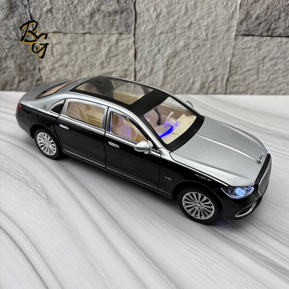 2025 Mercedes Maybach S680 With Lights/Sound/Box - 1:24 Scale - Black/Silver