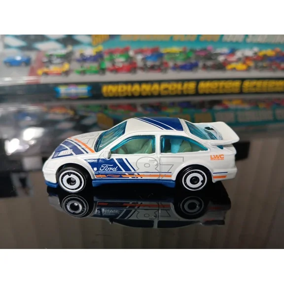 2025 NIGHTBURNERZ Exclusive '87 FORD SIERRA COSWORTHwhite;blueLOOSE Hot Wheels
