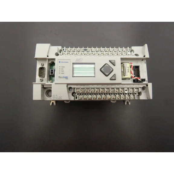 2025 New Sealed Allen Bradley 1766-L32AWA /C Micrologix 1400 Controller US Ship