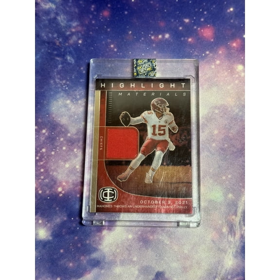 2025 Panini Illusions Highlight Materials Patrick Mahomes II #HM-3 Chrome Short Print Nicely Centered Mint Parallel/Vari