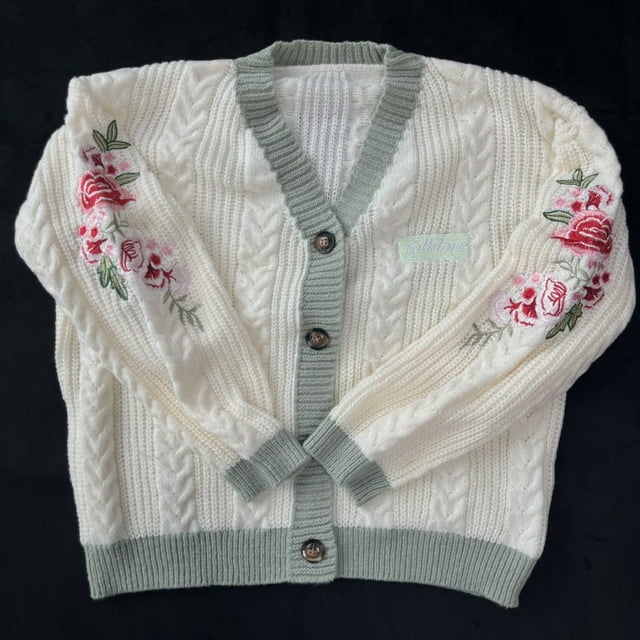 2025 Plus Size Eras Cardigan for Women Autumn Winter Flower Embroidered