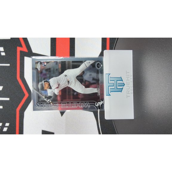 2025 Topps Chrome Edgar Quero #USC165 RC Baseball Card Chicago White Sox