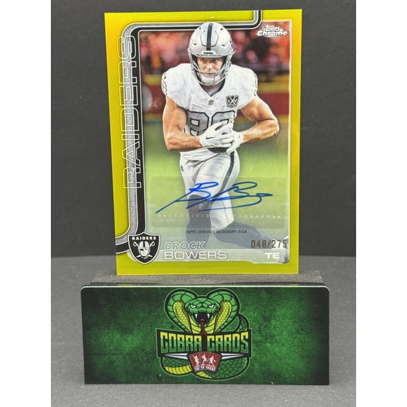 2025 Topps Chrome Football Brock Bowers #BA-BB Yellow Refractor /275 Las Vegas Raiders NFL Autographed Football Trading Card