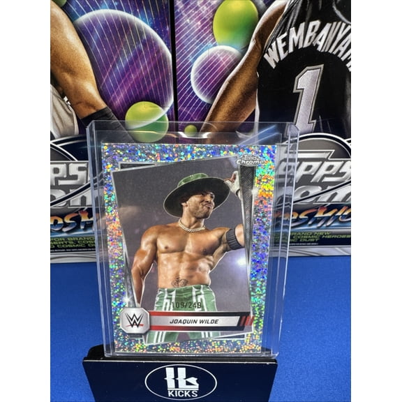 2025 Topps Chrome WWE Joaquin Wilde #128 Speckle Refractor Parallel/Variety Base Set