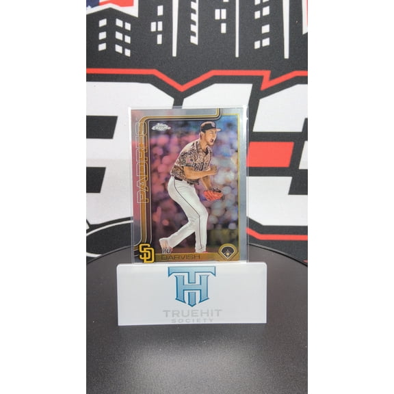2025 Topps Chrome Yu Darvish #186 San Diego Padres MLB Baseball Trading Card