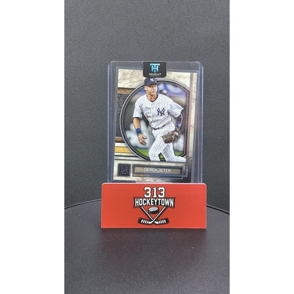 2025 Topps Museum Collection Derek Jeter #42