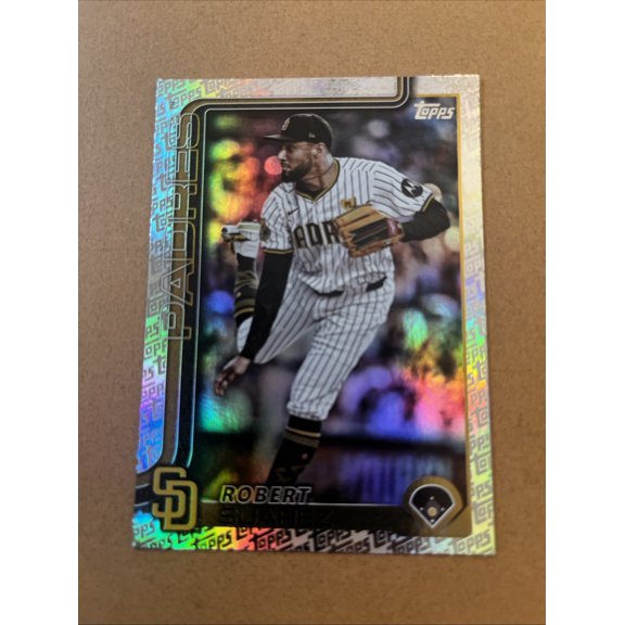 2025 Topps Series 2 Robert Suarez #633 Topps Logo Foil Parallel/Variety Base Set Topps