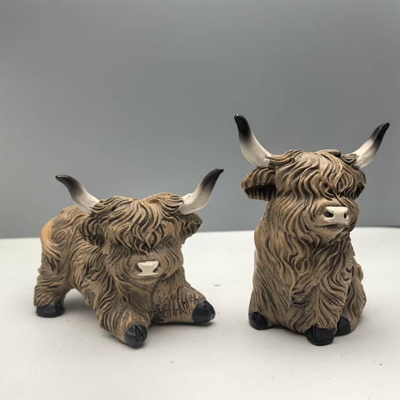 2026 2 Highland Cow Figurines Decor Highland Cow Statues Gnomes Gifts,Mini Resin Table Shelf Decor Office Home Desk Farmhouse Decorations for Women Men Spring Gifts