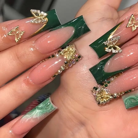2026 Fashionable Ink-Painted Gold Butterfly Square Detachable False Nails for Women