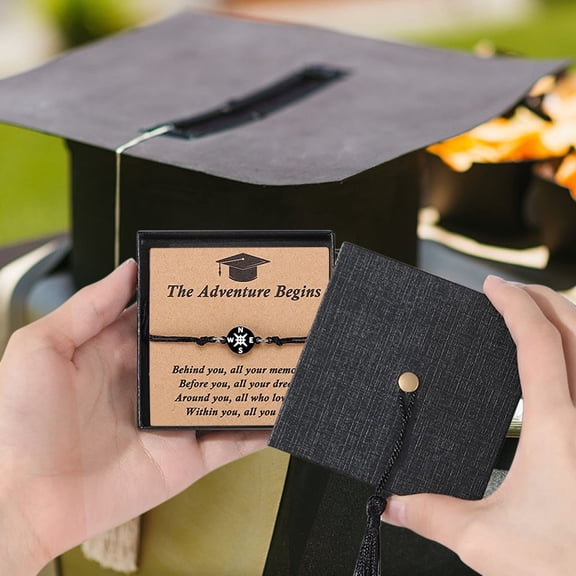 2026 Graduation Season Gift Box - Handmade Knitted Bracelet, Simple Elegant Greeting Card, Durable Gift Box Soft Knit Material, Classmates, Teachers, Graduation Celebrations & School Events【D】