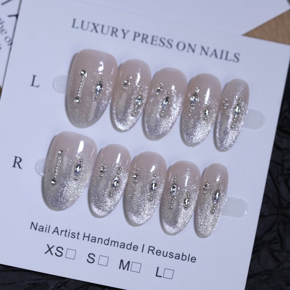 2026 New Galaxy Fallen Leaves Starry Sky Pure Handmade Wearing Armor Light Luxury Explosive Flash Short Oval Removable Nail Patch