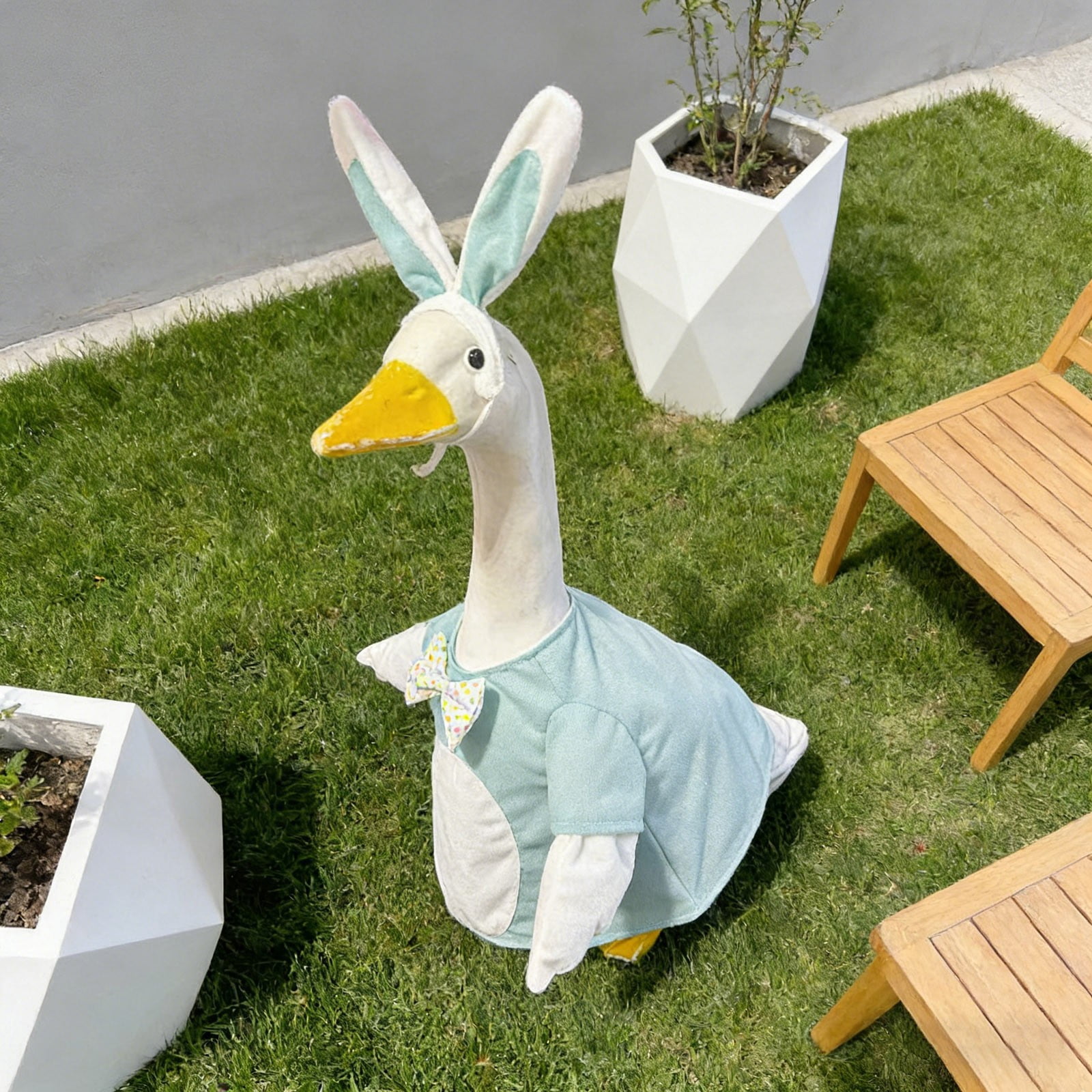 2026 Porch Goose Outfit Stylish Porch Comfort Sweater For Small Coat ...