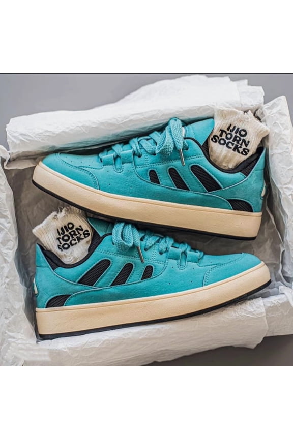 2026 Spring Collection of Men'S Footwear: Korean Style Versatile Casual Sports Sneakers with Thick Soles in Angola Red