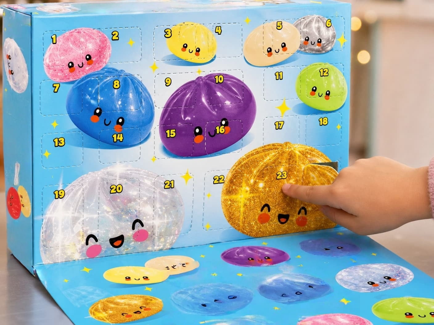 2026 Squishy Bun Bao Bun Mystery Advent Countdown Calendar (24 RANDOM Dumplings)
