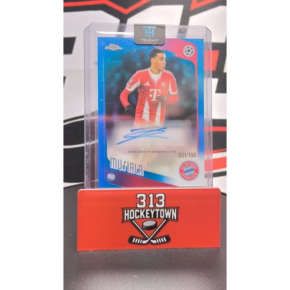 2026 Topps Chrome UEFA Club Competitions Jamal Musiala Auto Blue Refractor /150 CA-JM FC Bayern Mnchen Soccer Card