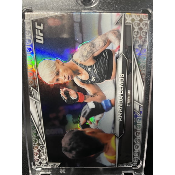 2026 Topps Chrome UFC Amanda Lemos #112 Silver Prizm Trading Card