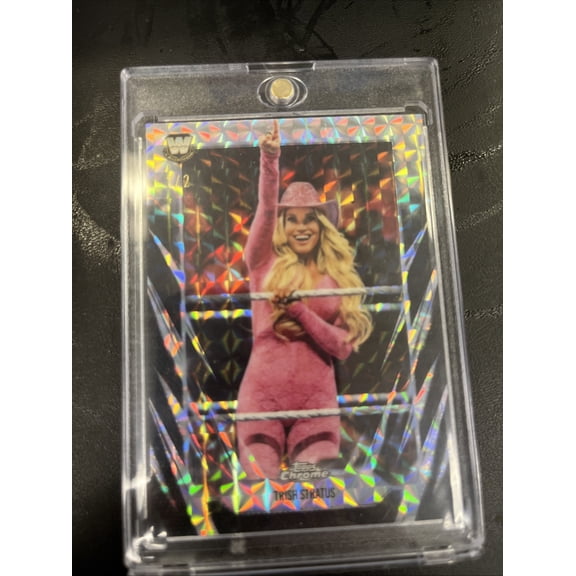 2026 Topps Chrome WWE Black Geometric #115 Trish Stratus 1/2 SSP