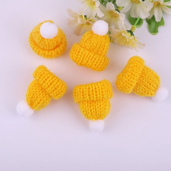 20pcs Mini Christmas Tree Ornaments Handmade Yarn Doll Hats Christmas Hats DIY Sewing Crafts Party Cap YELLOW